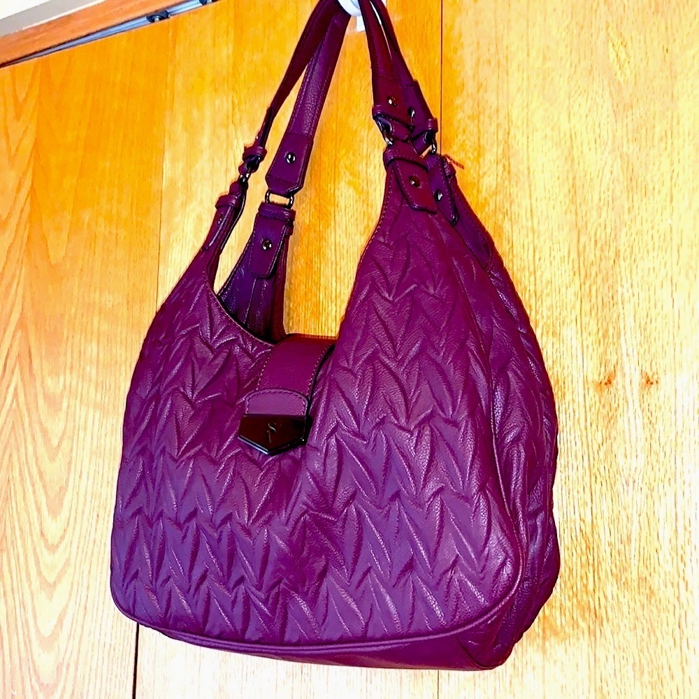 Simply Vera Wang double handle plum vegan hobo satchel purse bag CLEAN! EUC
